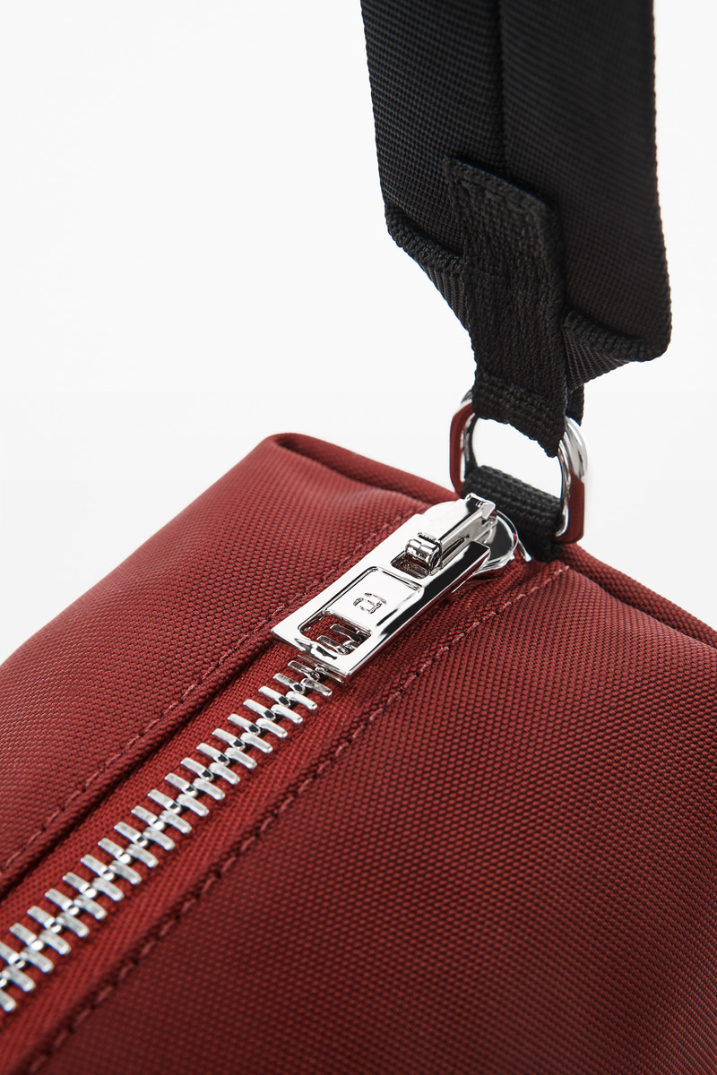 HEIRESS SPORT MEDIUM POUCH IN NYLON 3