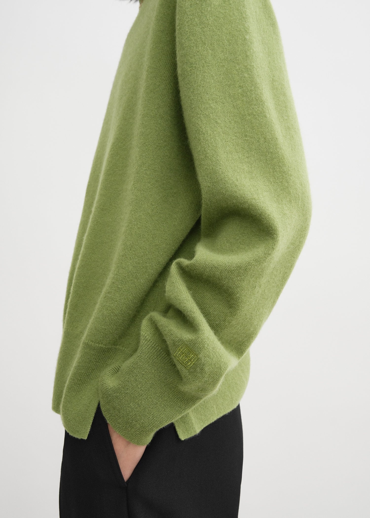 Crew-neck cashmere knit laurel - 5