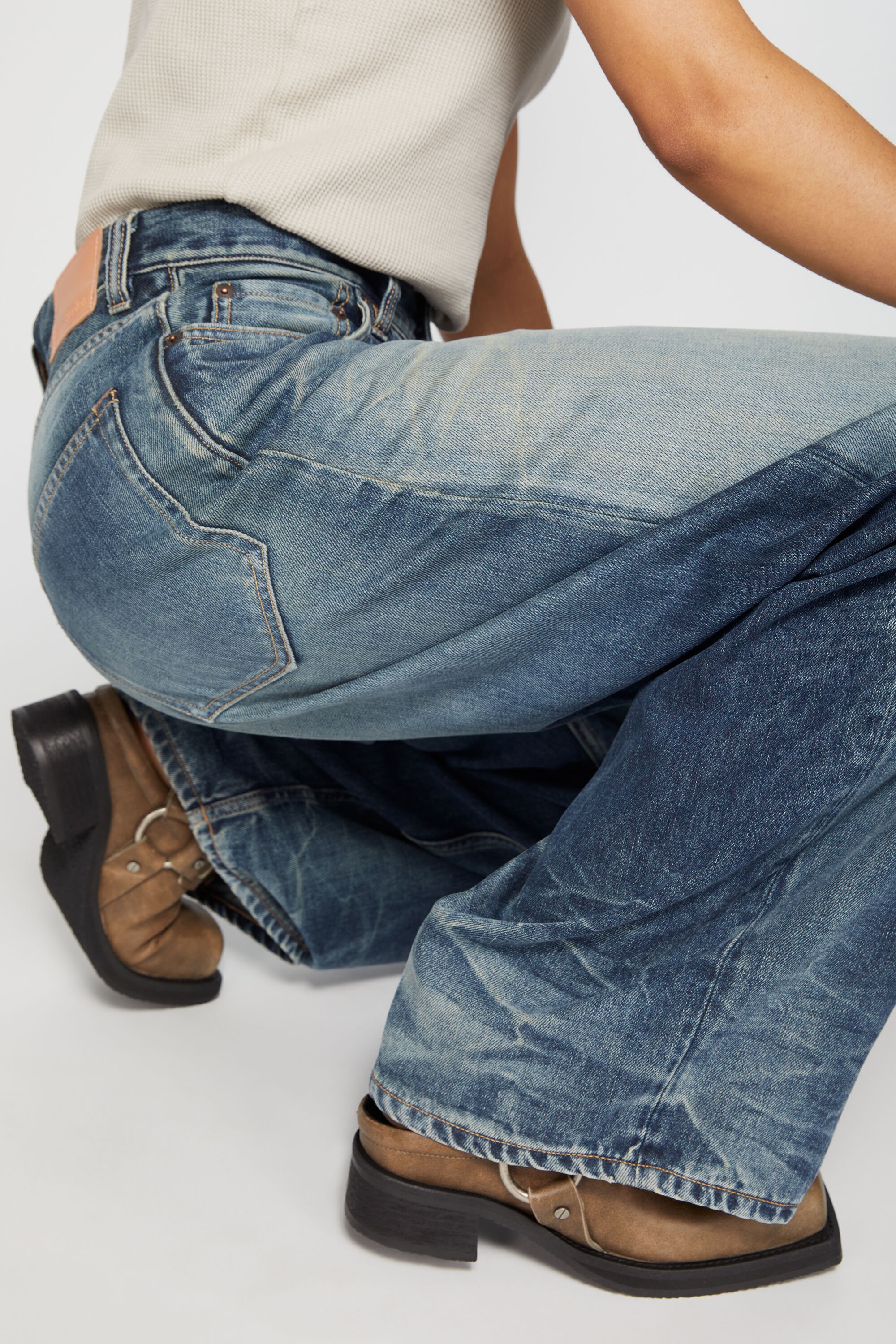 Super baggy jeans - 2023F - Mid Blue - 6