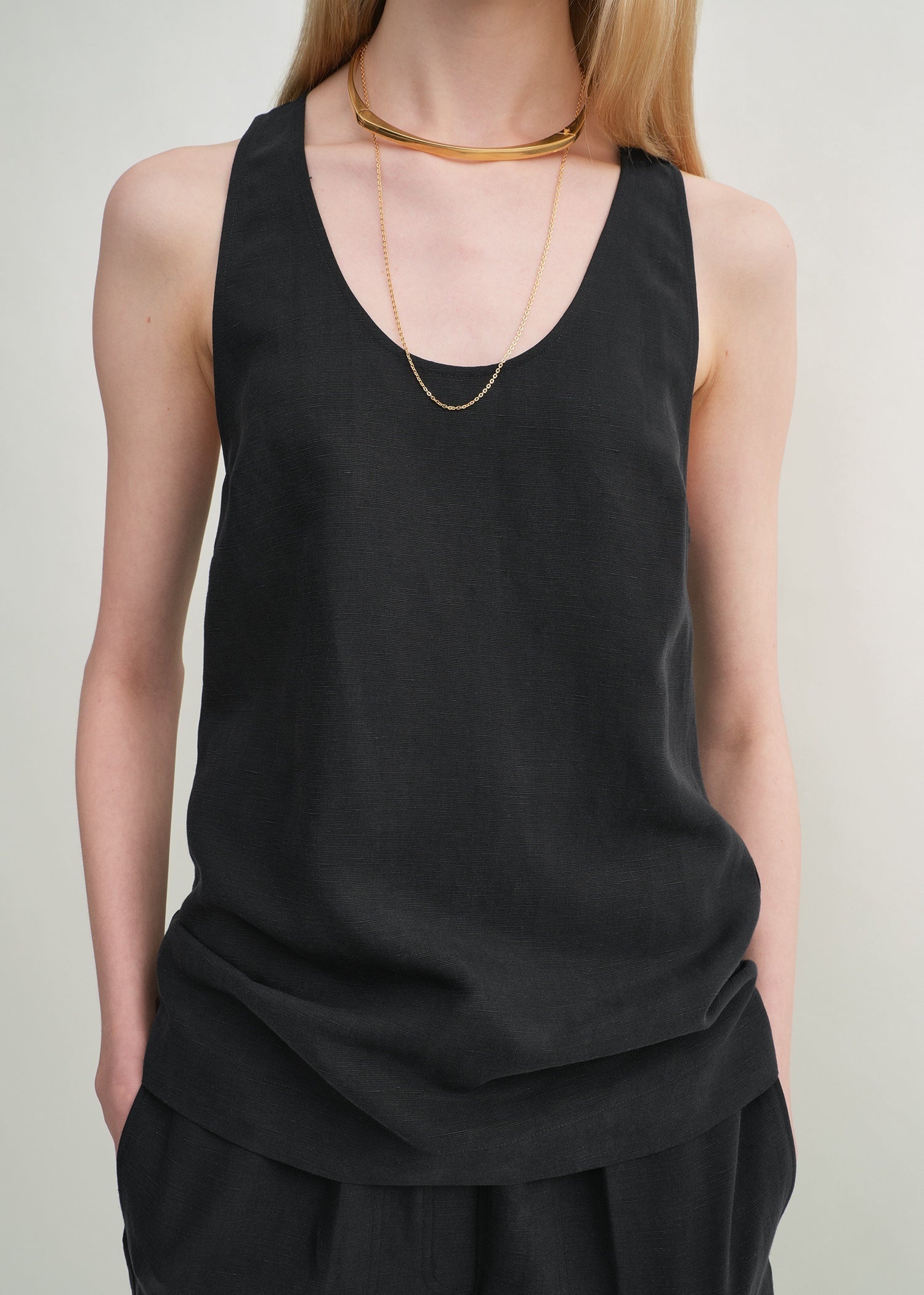Scoop tank top black - 5