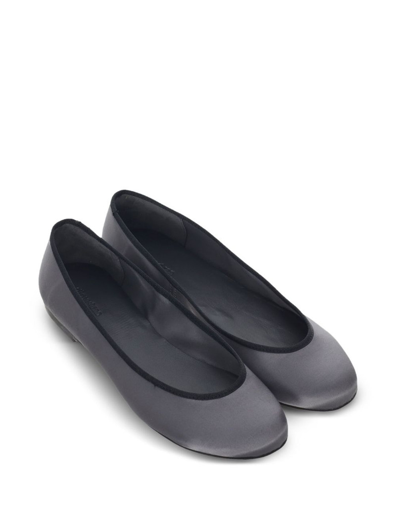 gimaguas round-toe ballet flats outlook