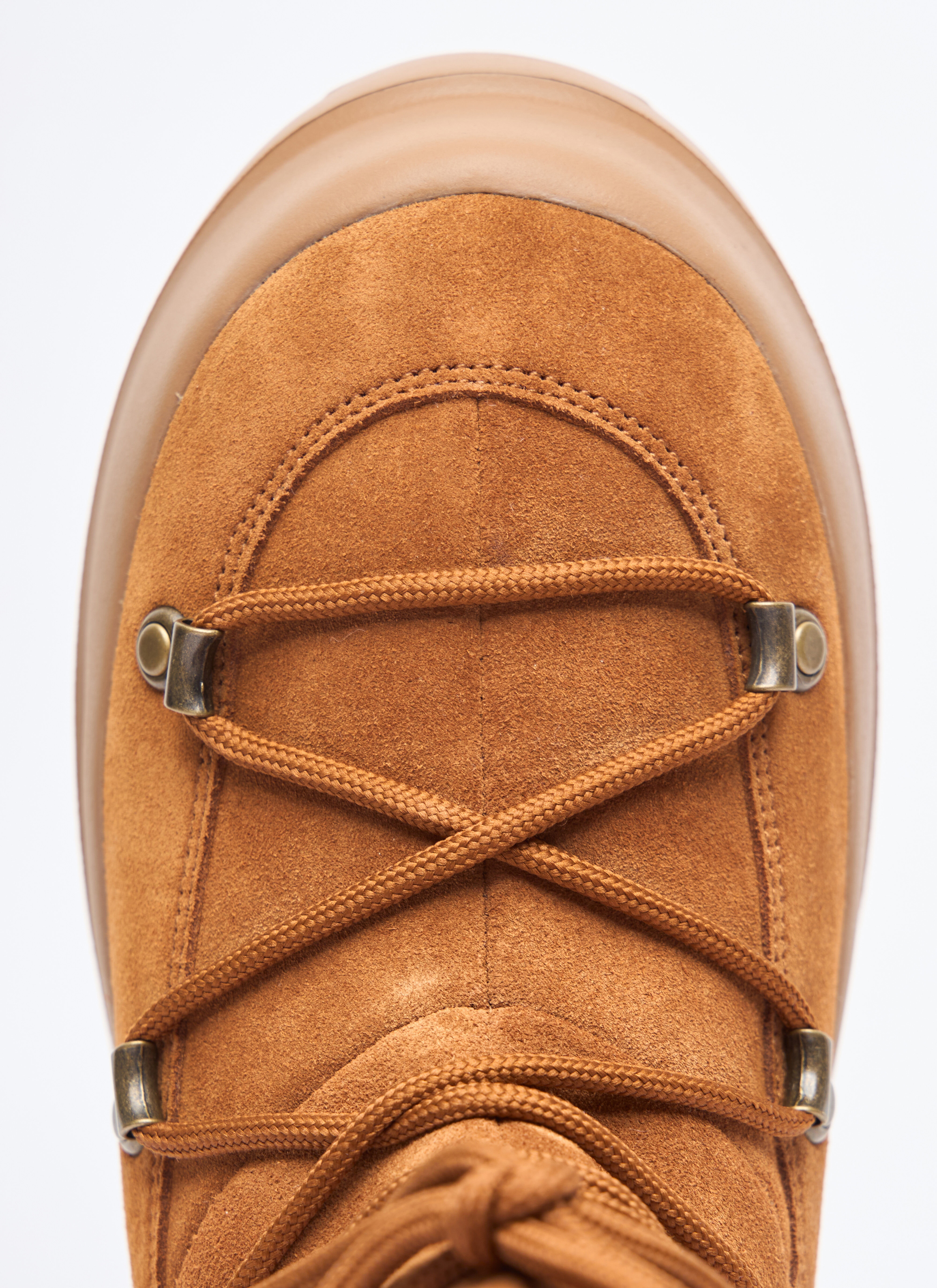 Luna Suede Boots - 7