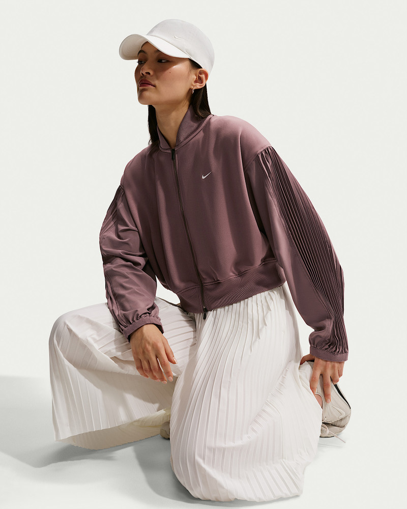Nike Sportswear Women's Pleated Sleeve Jacket 3