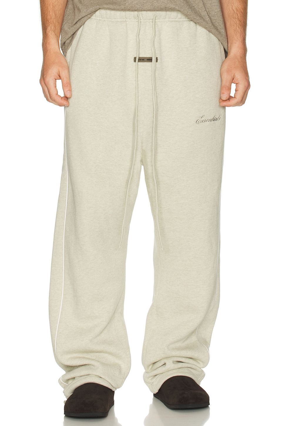 Relaxed Fleece Sweatpant With Piping - 4