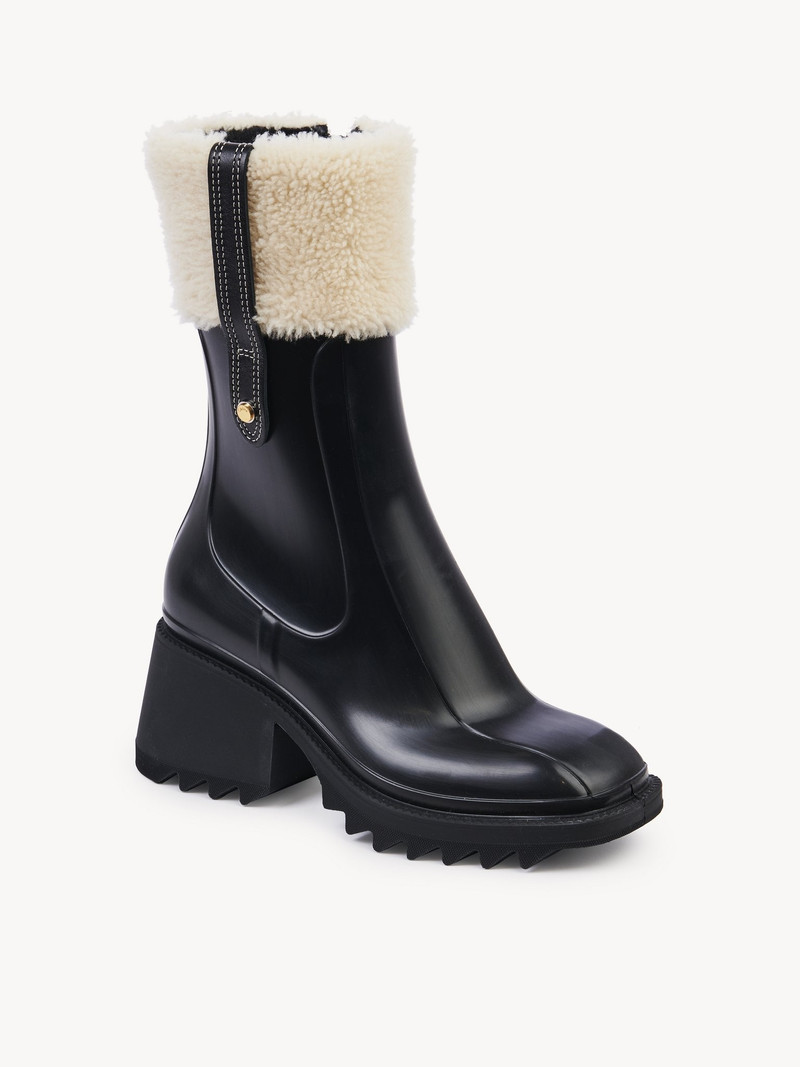 BETTY ANKLE RAIN BOOT 4