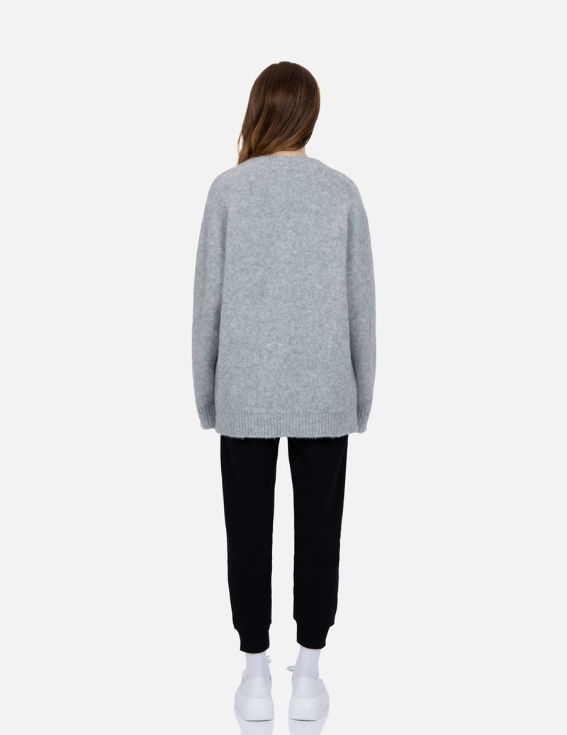 EVISU HAND KNIT CABLE CARDIGAN outlook