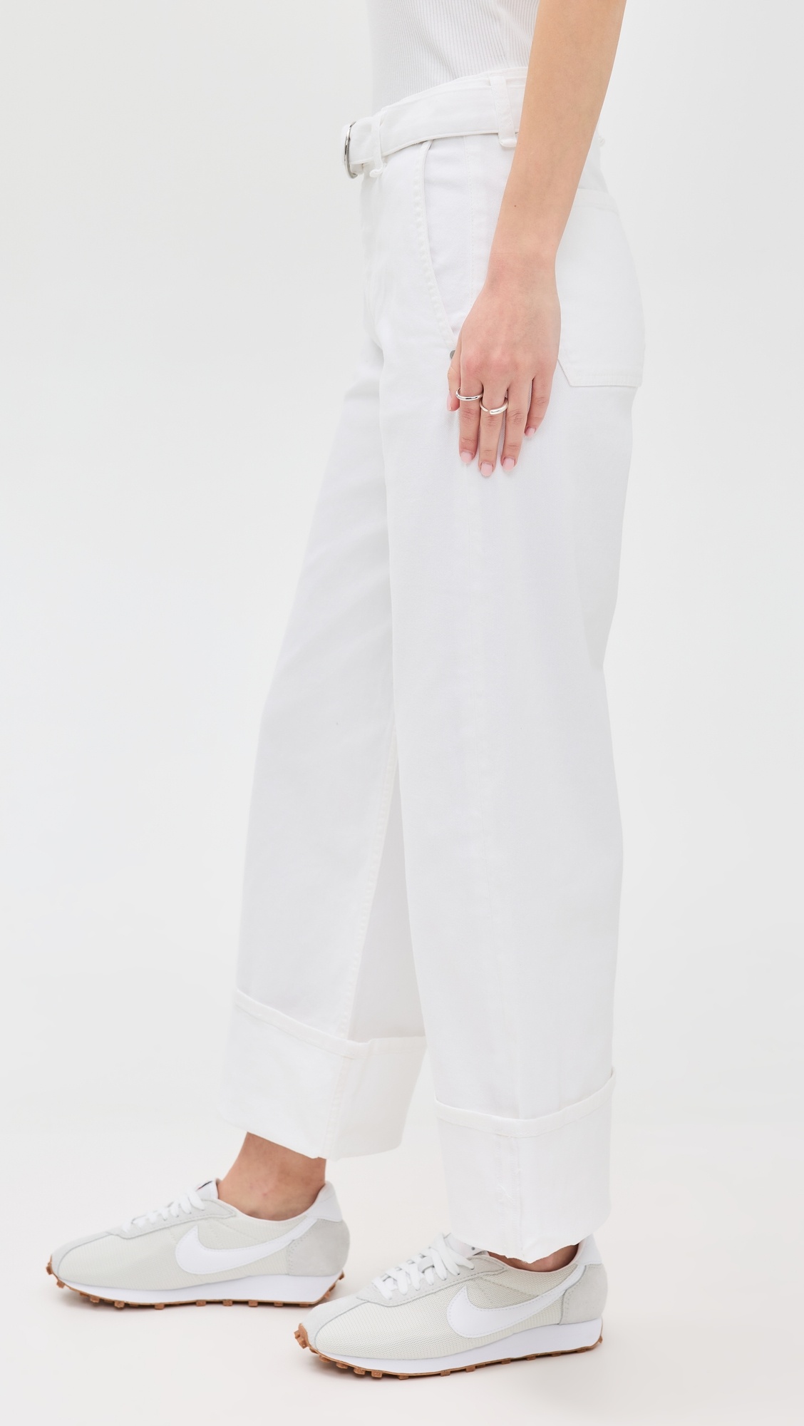 Andi Jeans with Belt - 3