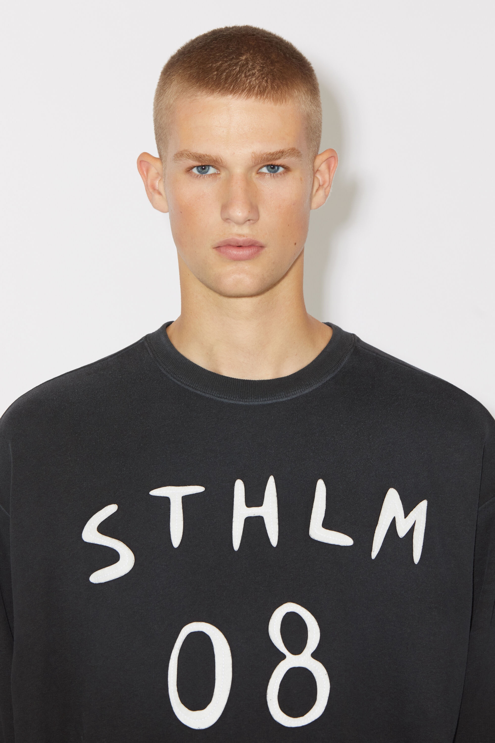 Acne Studios Patch print sweater - Relaxed fit - Carbon grey