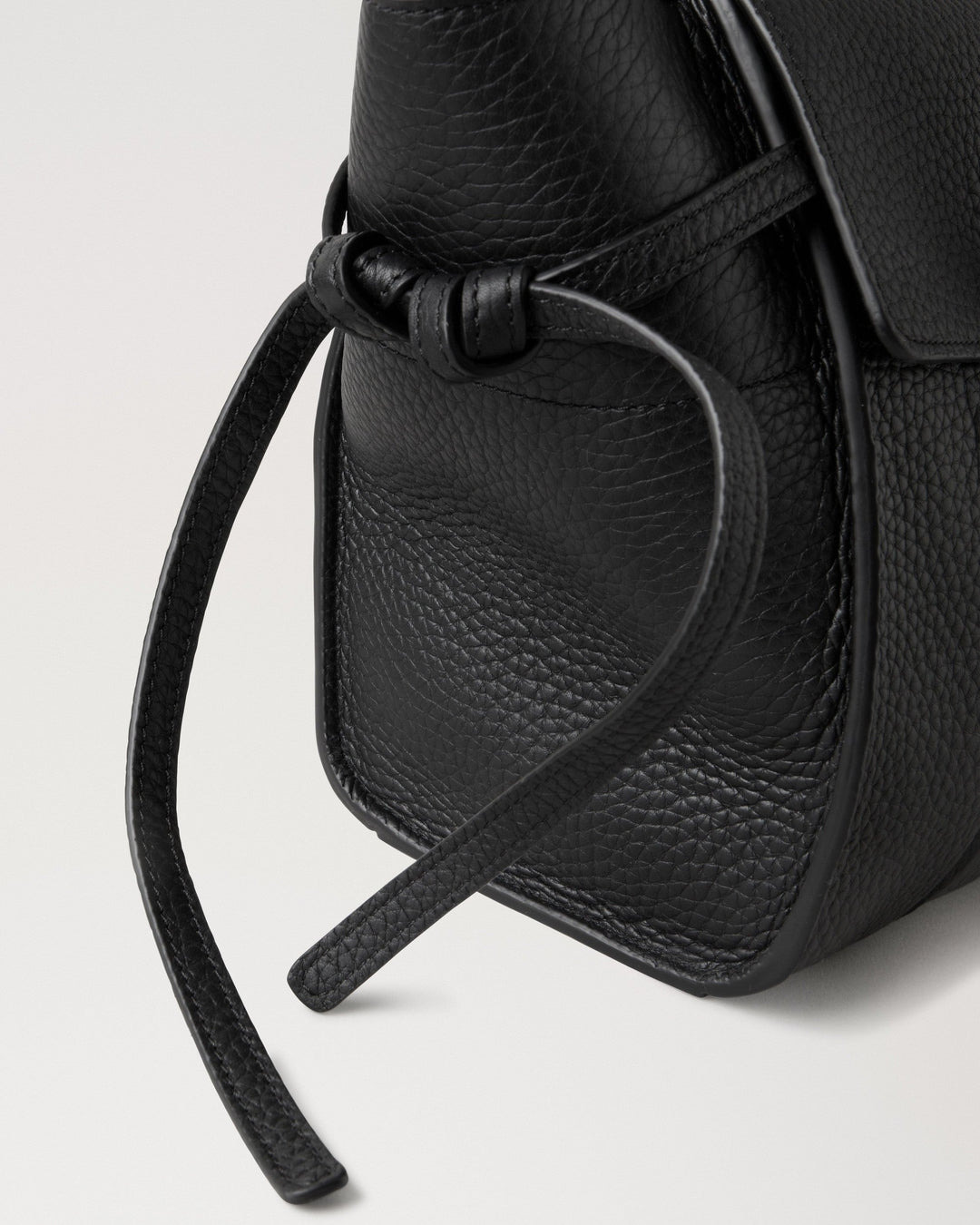 Small Soft Bayswater Black Heavy Grain - 6