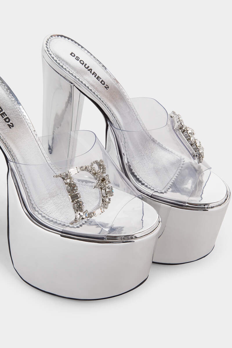 TRANSPARENT QUEEN  PLATFORMS - 4
