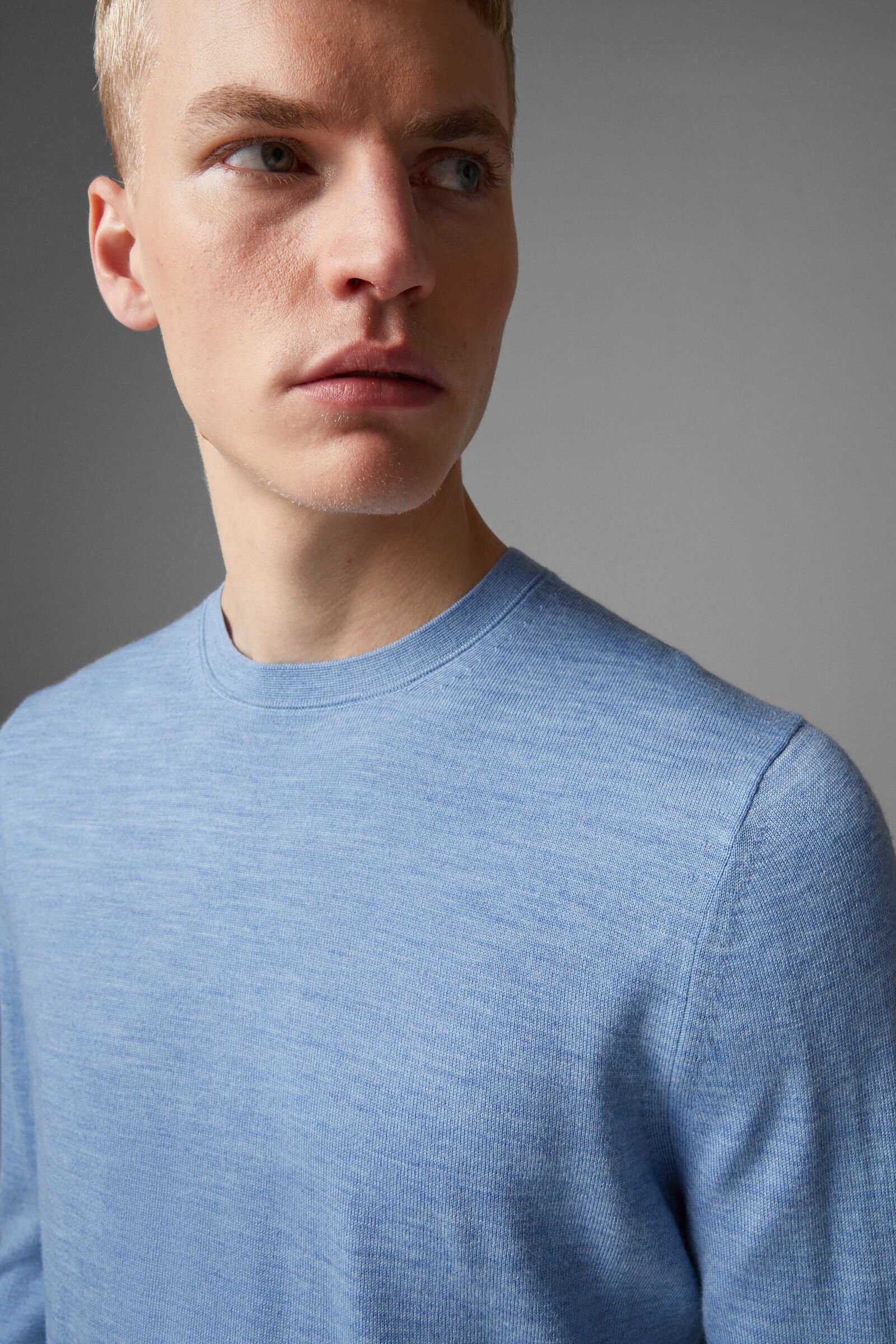 Ole sweater in Light blue - 4