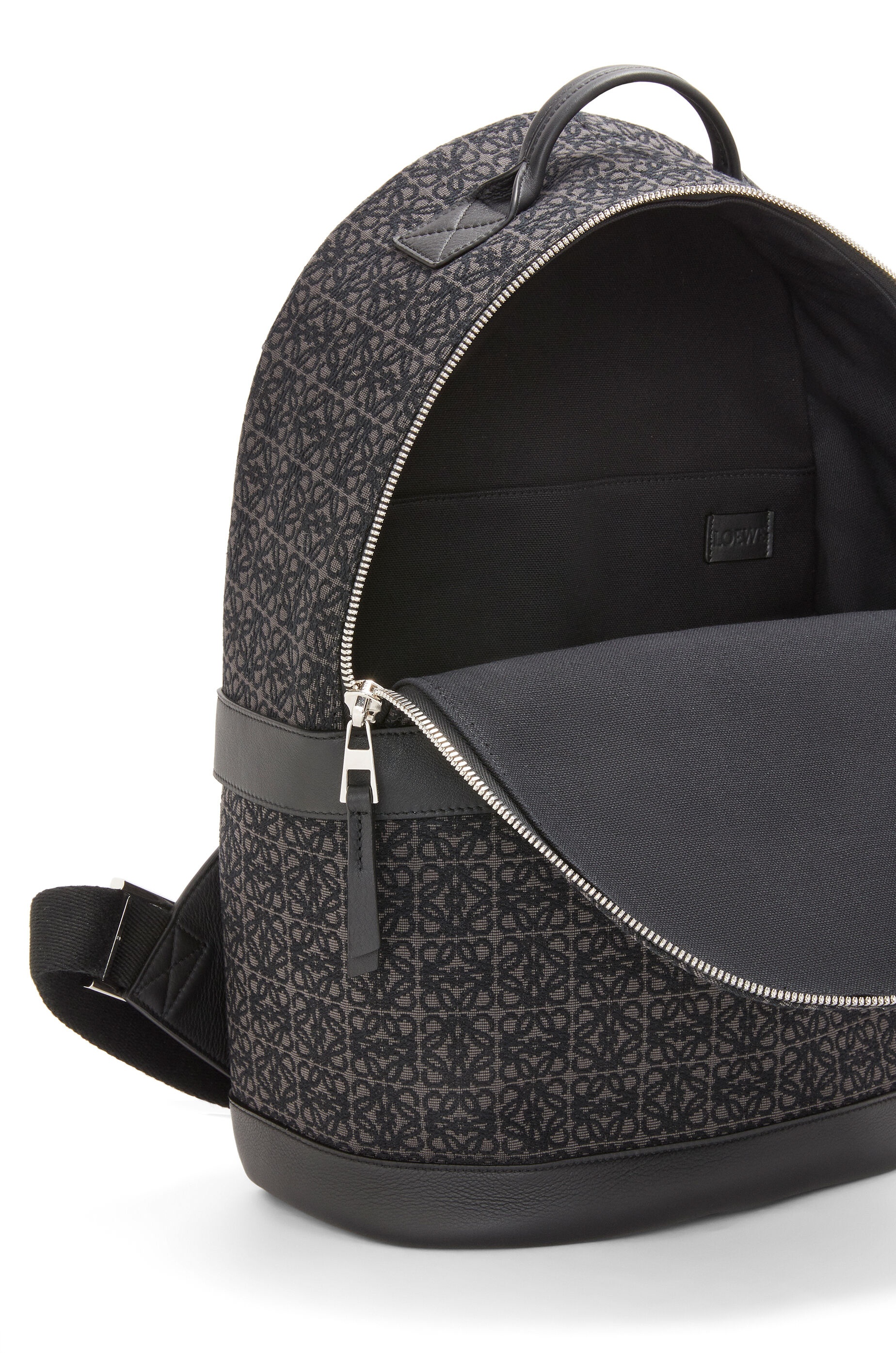 Round backpack in Anagram jacquard and calfskin - 5