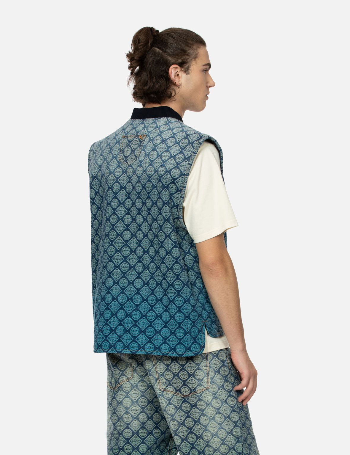 WASHED KAMON JACQUARD RELAX FIT DENIM PADDED VEST - 8