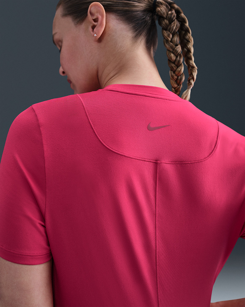 Nike Nike (M) One Women's Dri-FIT Slim-Fit Short-Sleeve Top (Maternity) outlook