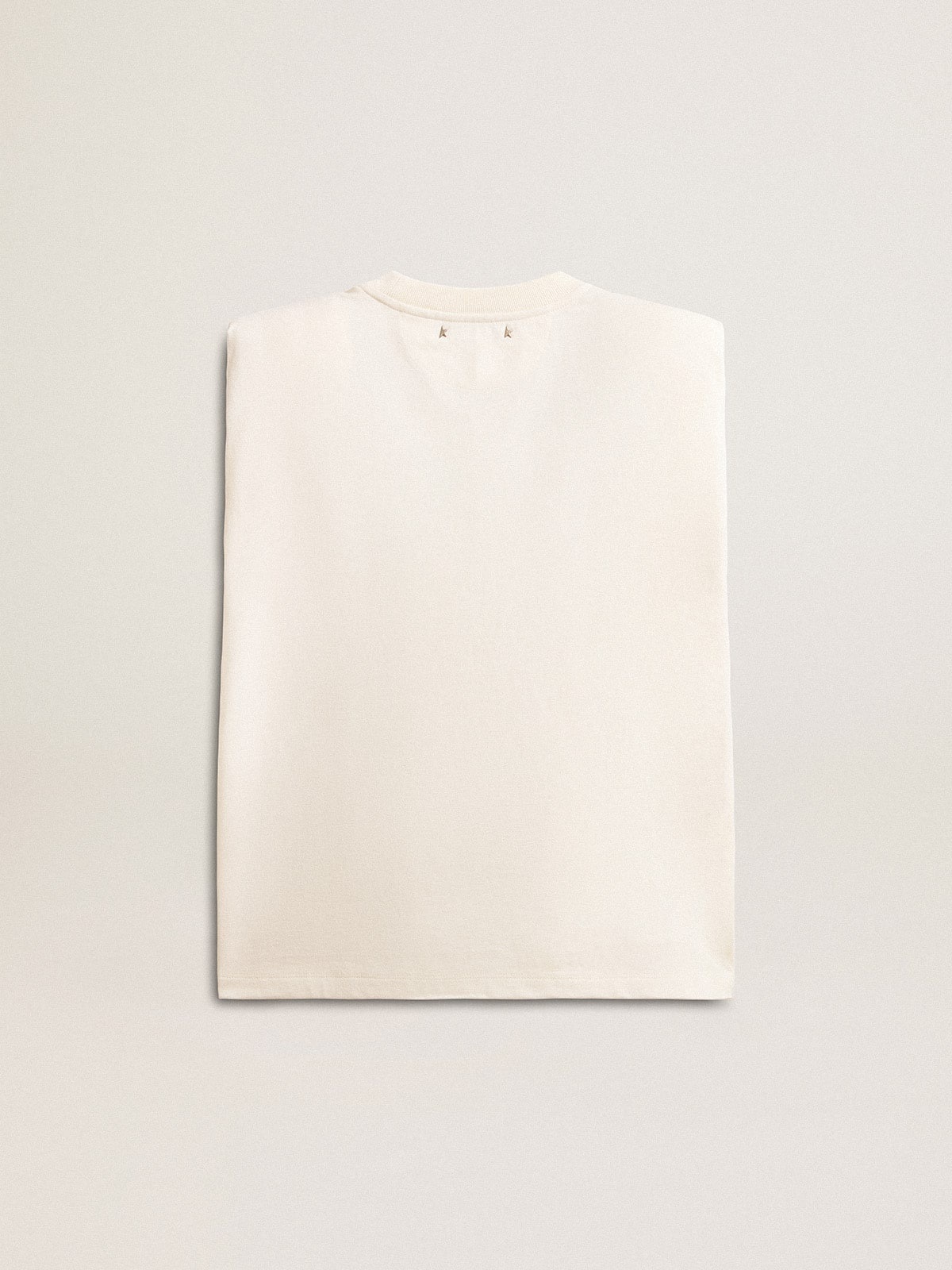 Aged white sleeveless T-shirt embellished with crystals - 6