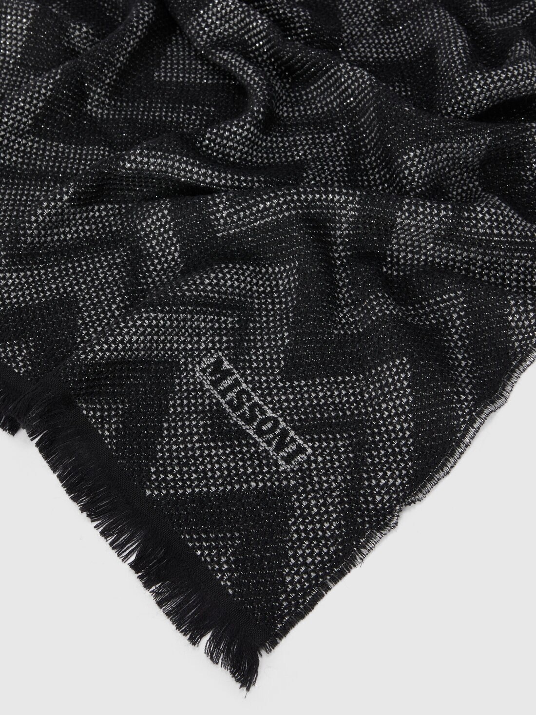 Zigzag wool stole - 2