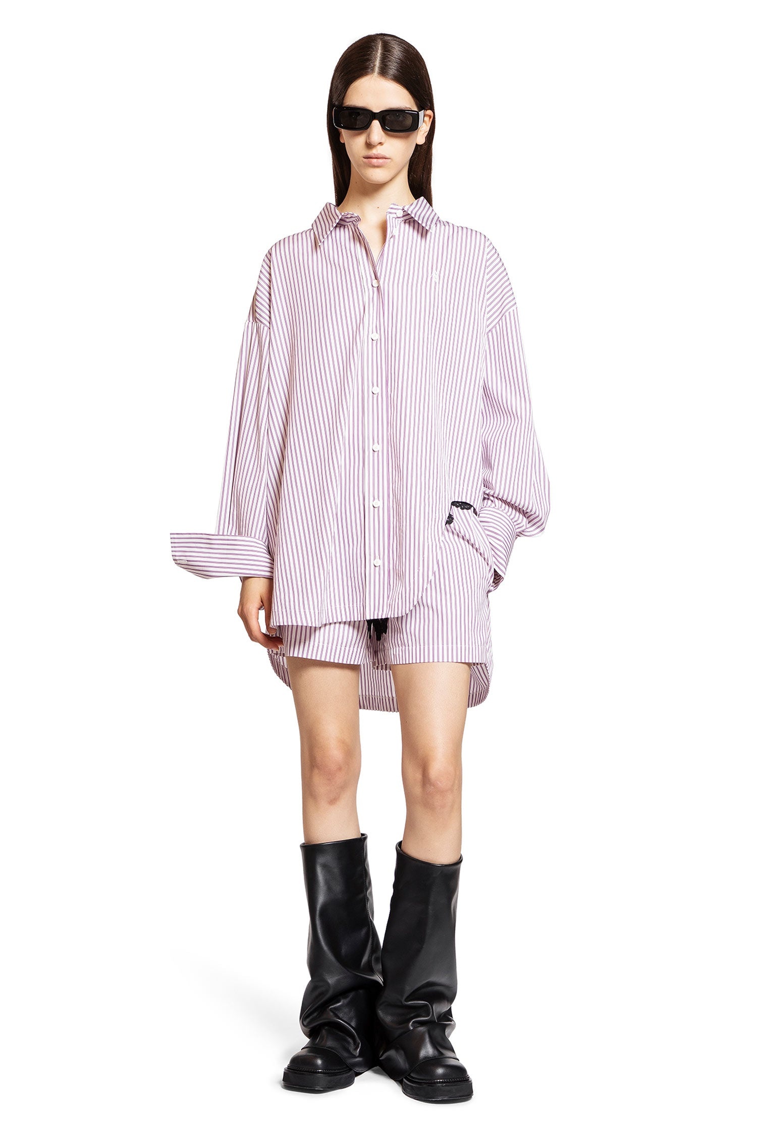 【関税込み】THE ATTICO SHORT PANTS The Attico Eugenia Denim Shorts | Blue | FARFETCH