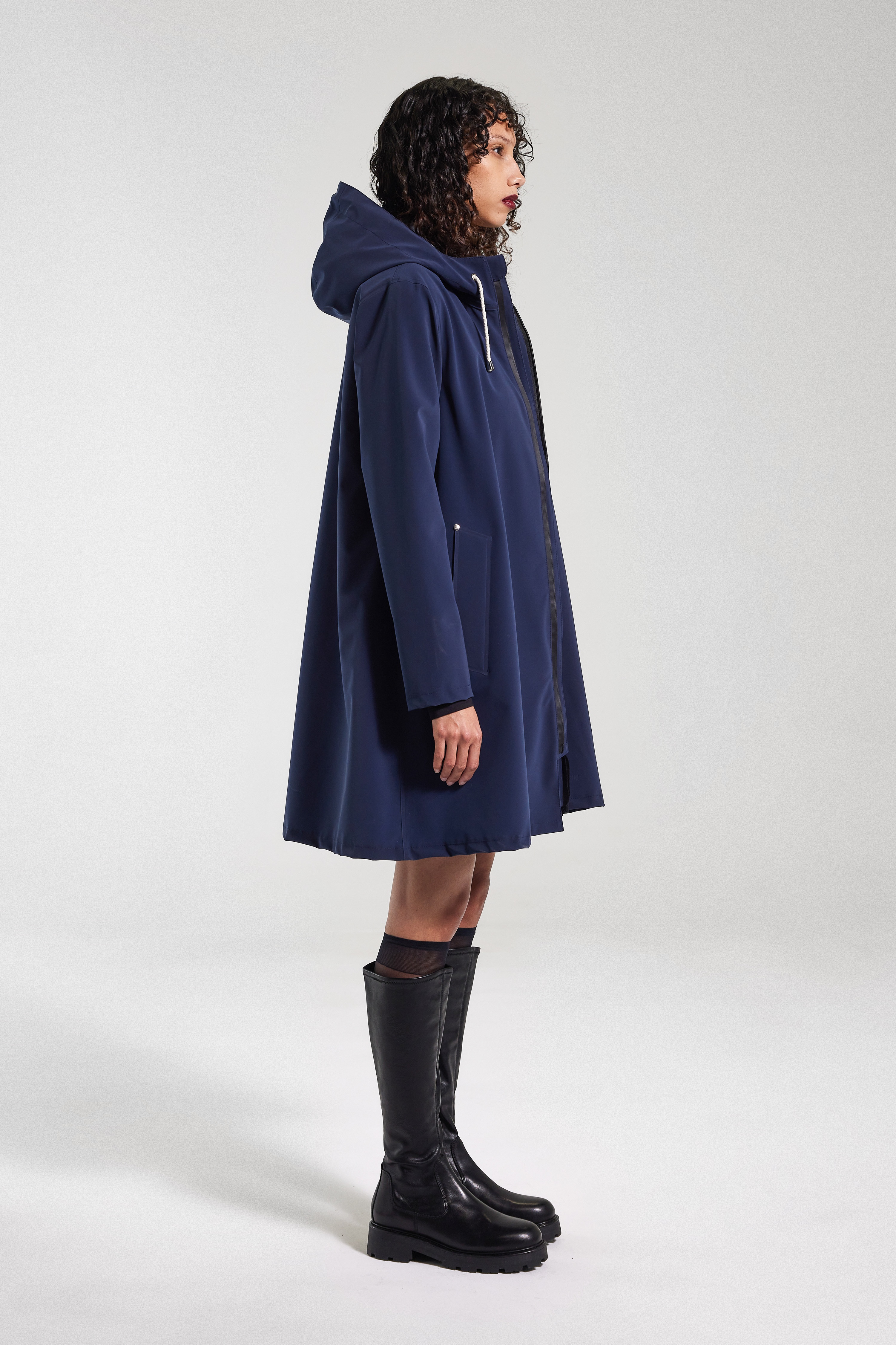 Mosebacke Lightweight Matte Zip Raincoat Navy - 4