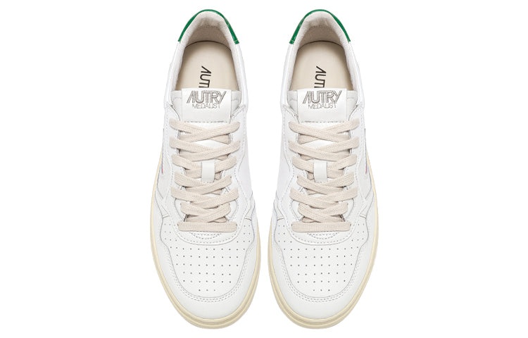 (WMNS) Autry Medalist Leather Low 'White Green' AULW-LL20 - 3