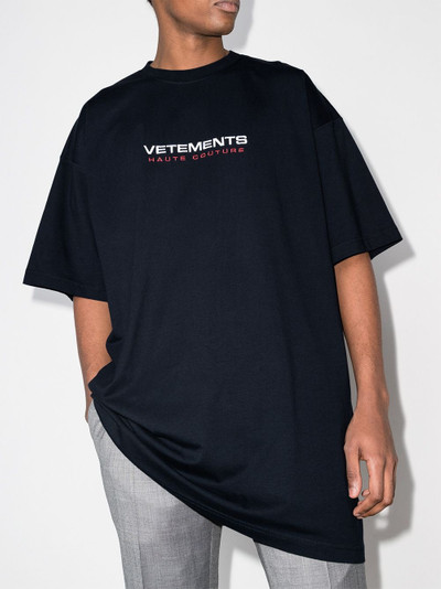 VETEMENTS logo print T-shirt outlook