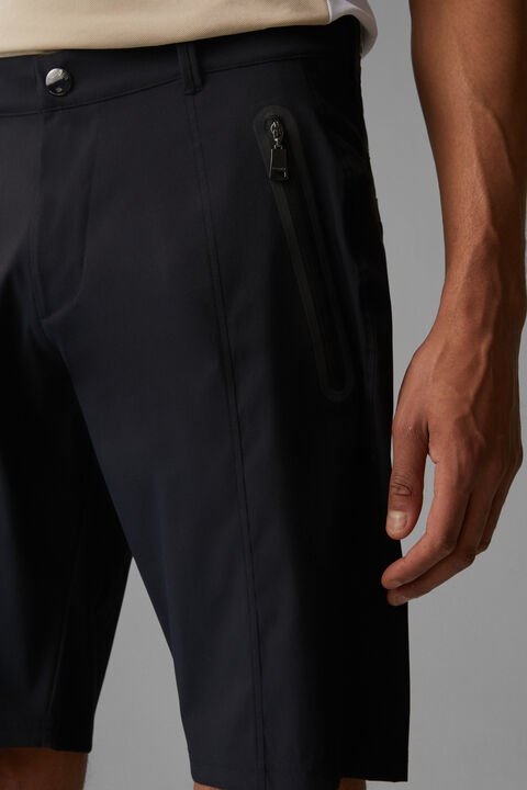 Renard functional shorts in Black - 6