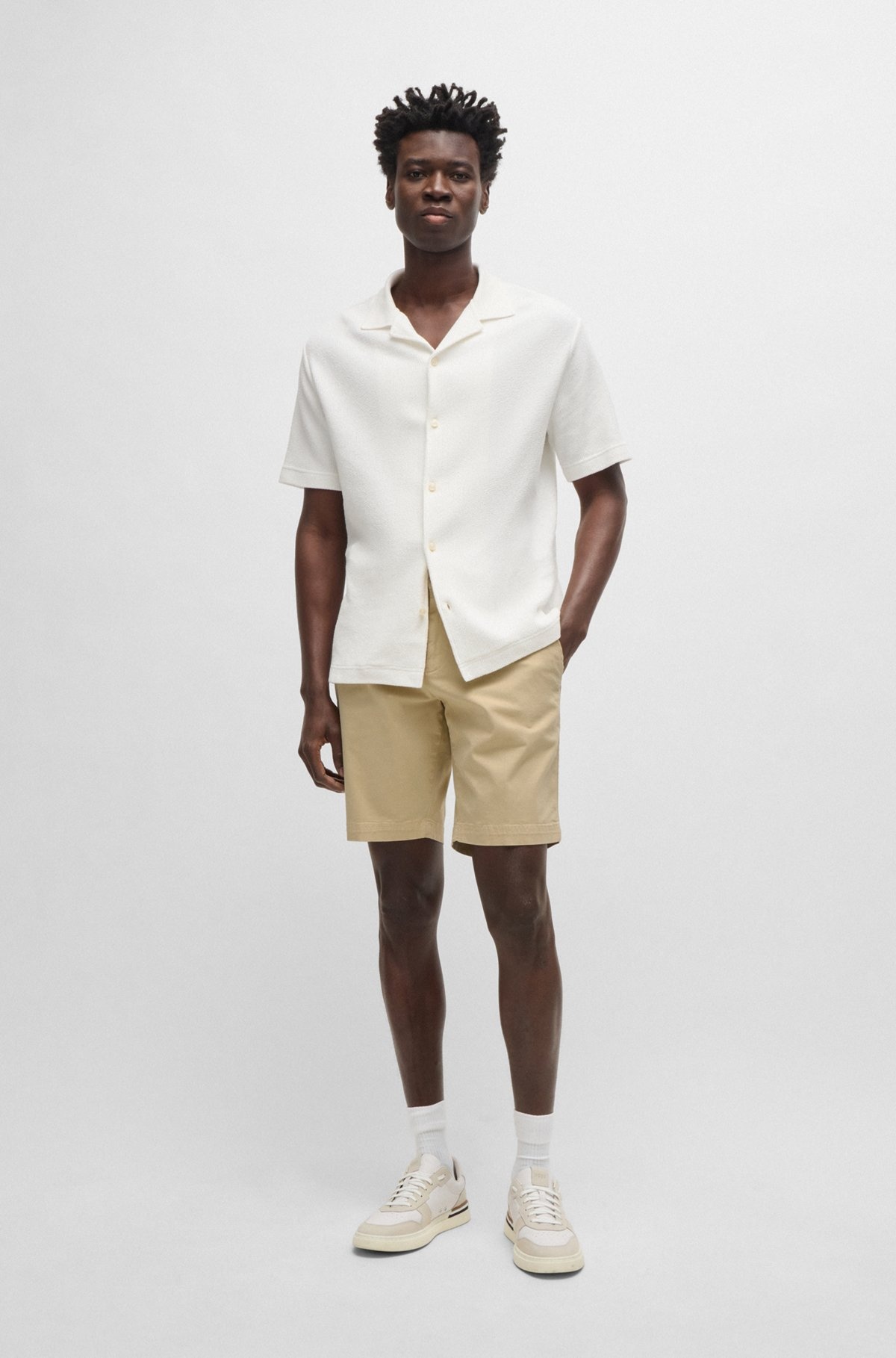 SLIM-FIT SHORTS IN STRETCH-COTTON TWILL - 3