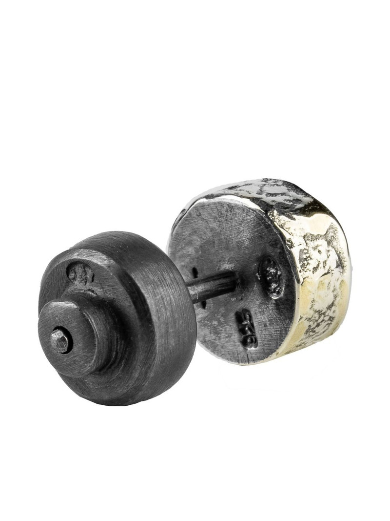 Parts of Four Fuse stud earring outlook