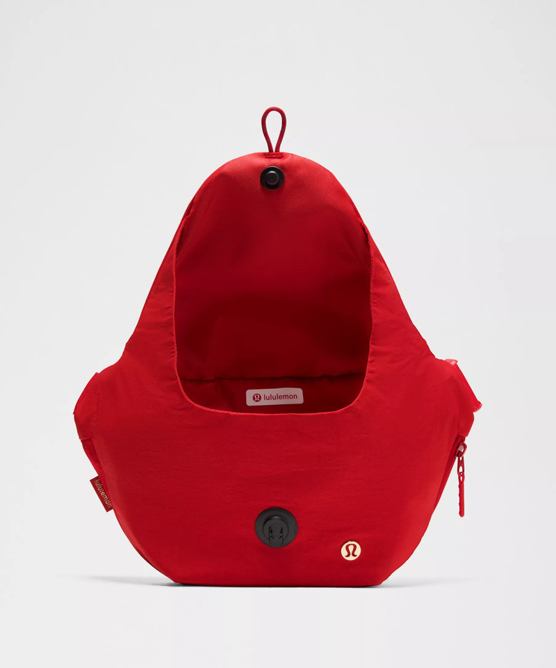 Lunar New Year Curved Crossbody Bag 3L 5