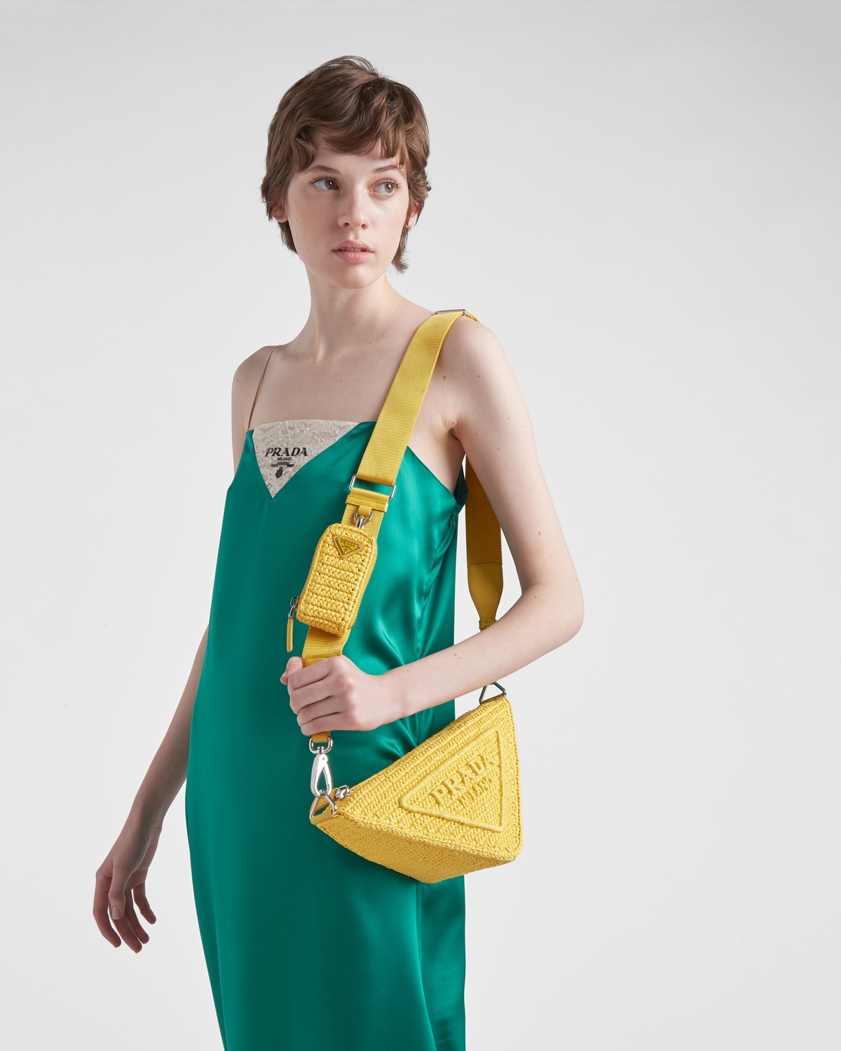 Raffia Prada Triangle bag - 7