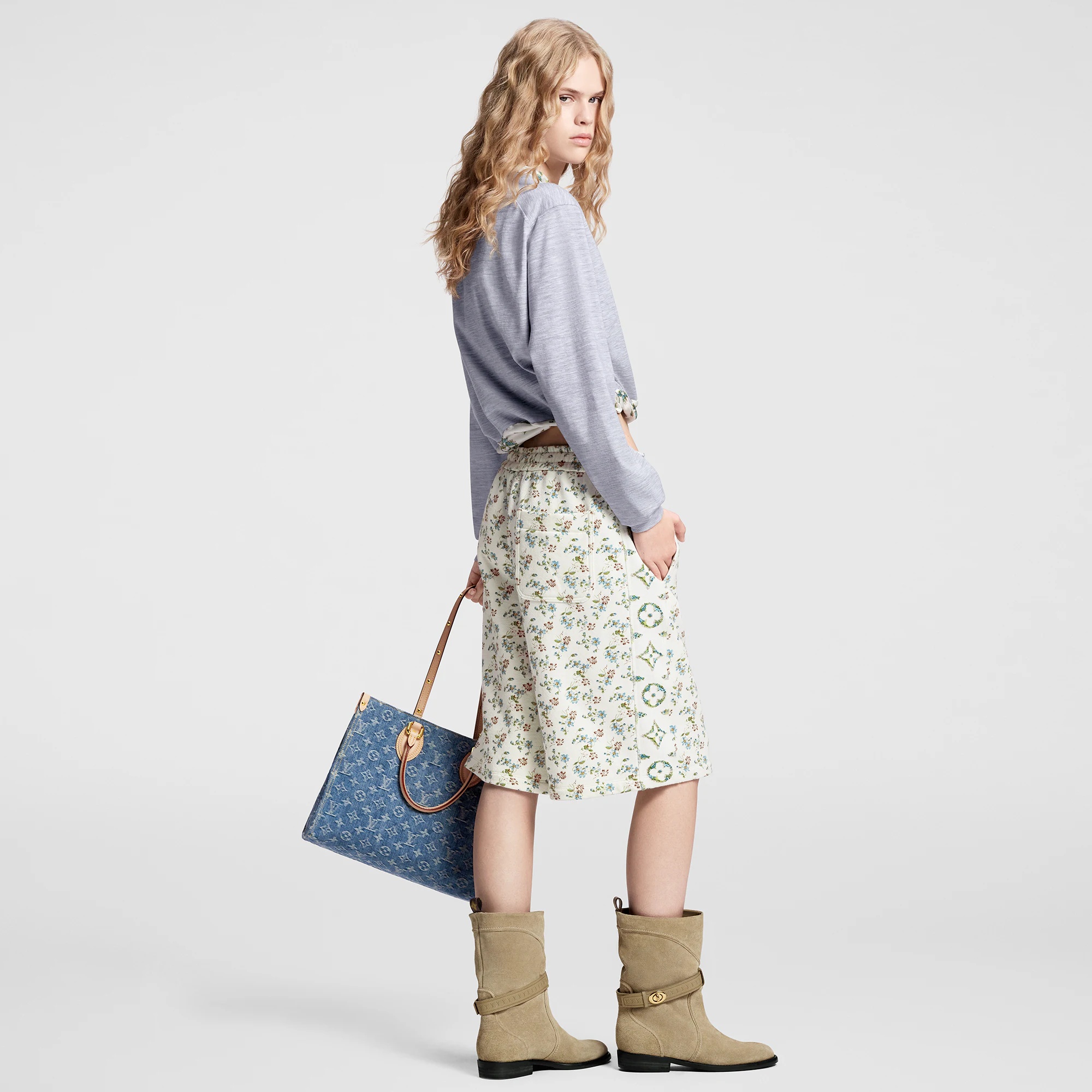 Floral Print Bermuda Shorts - 3