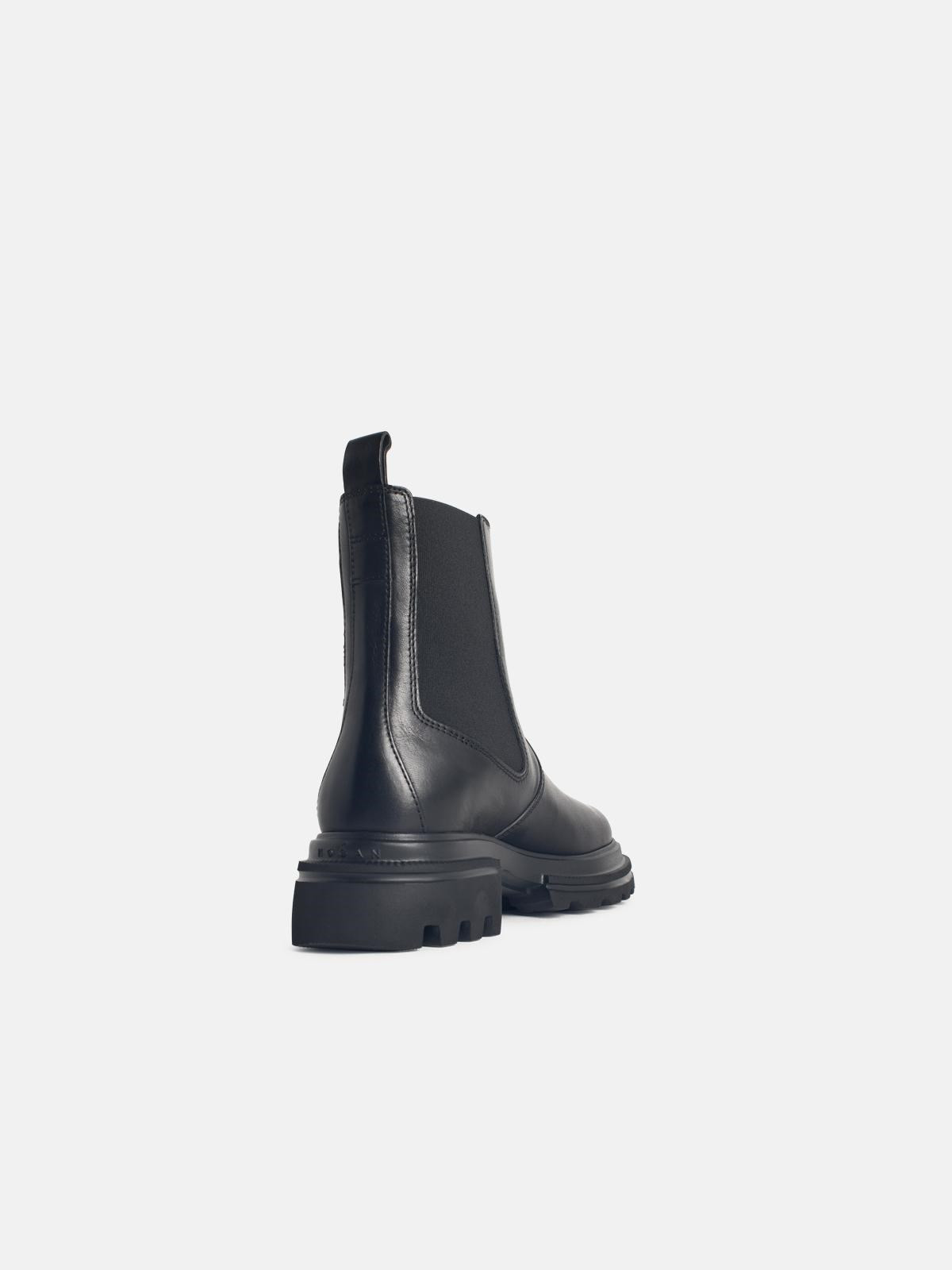 BLACK LEATHER ANKLE BOOTS - 3