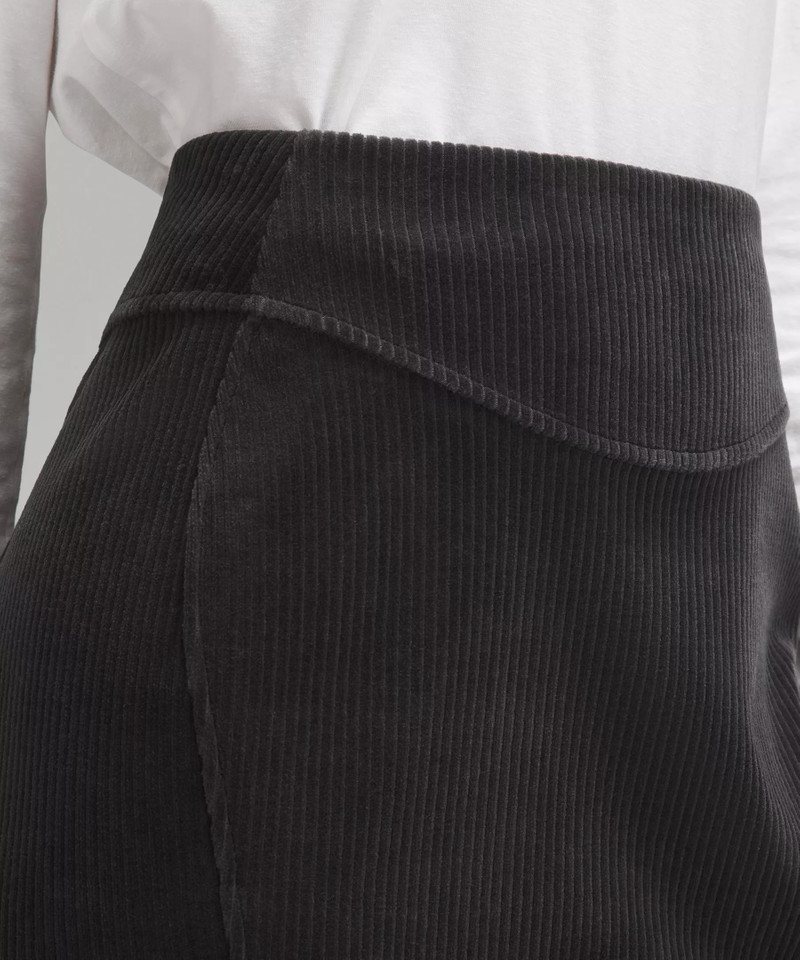 Scuba Mid-Rise Mini Skirt *Velvet Cord 4