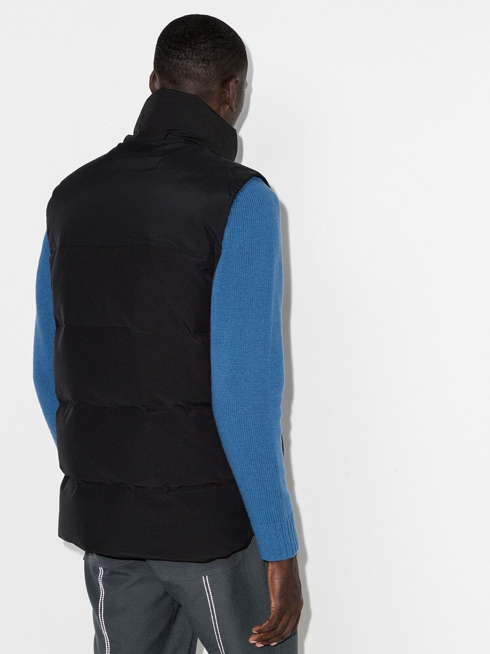 logo patch zip-up gilet - 3