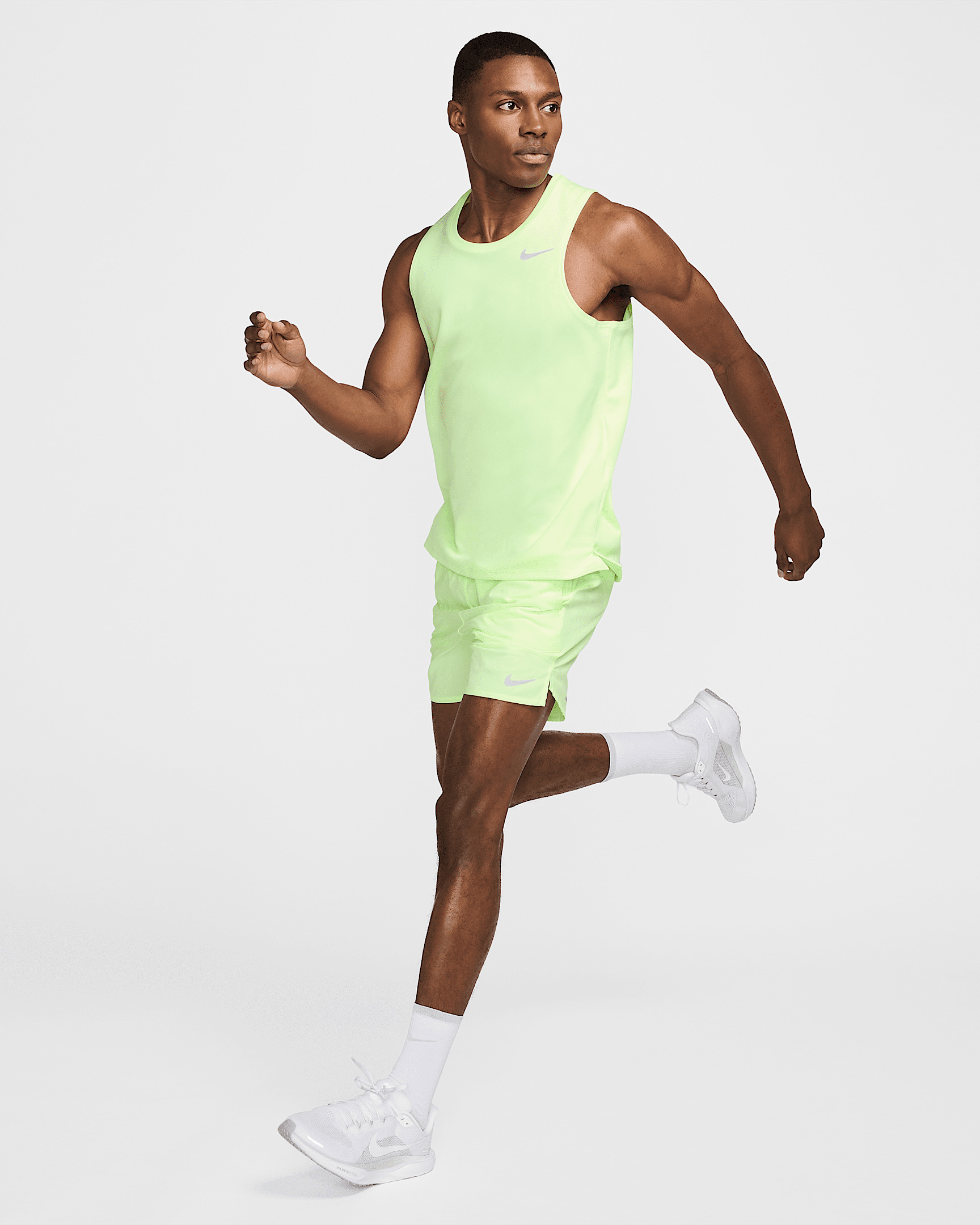 Nike Stride Men's Dri-FIT 7" Brief-Lined Running Shorts - 6