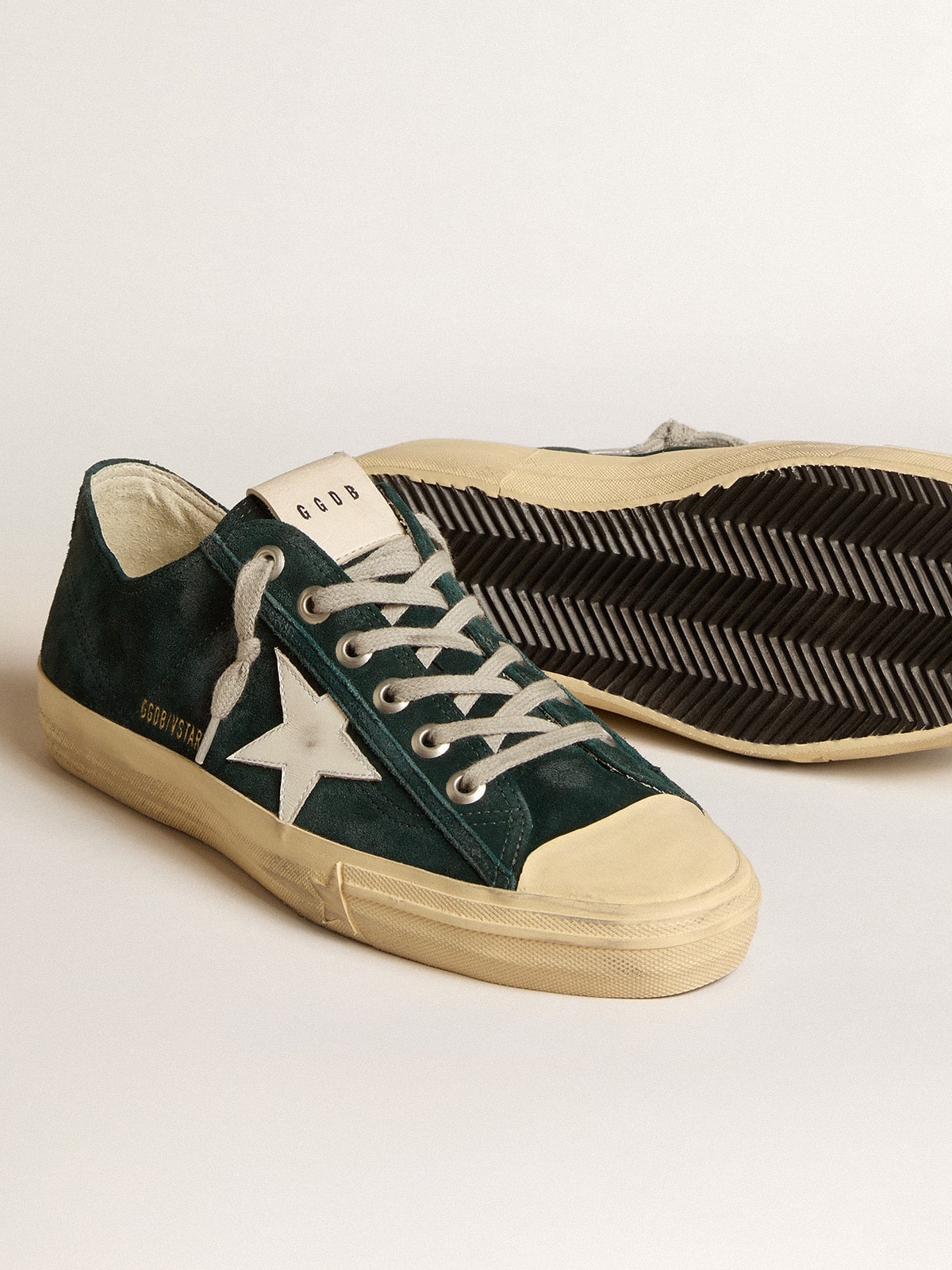 V-Star in forest-green suede with white leather star - 3