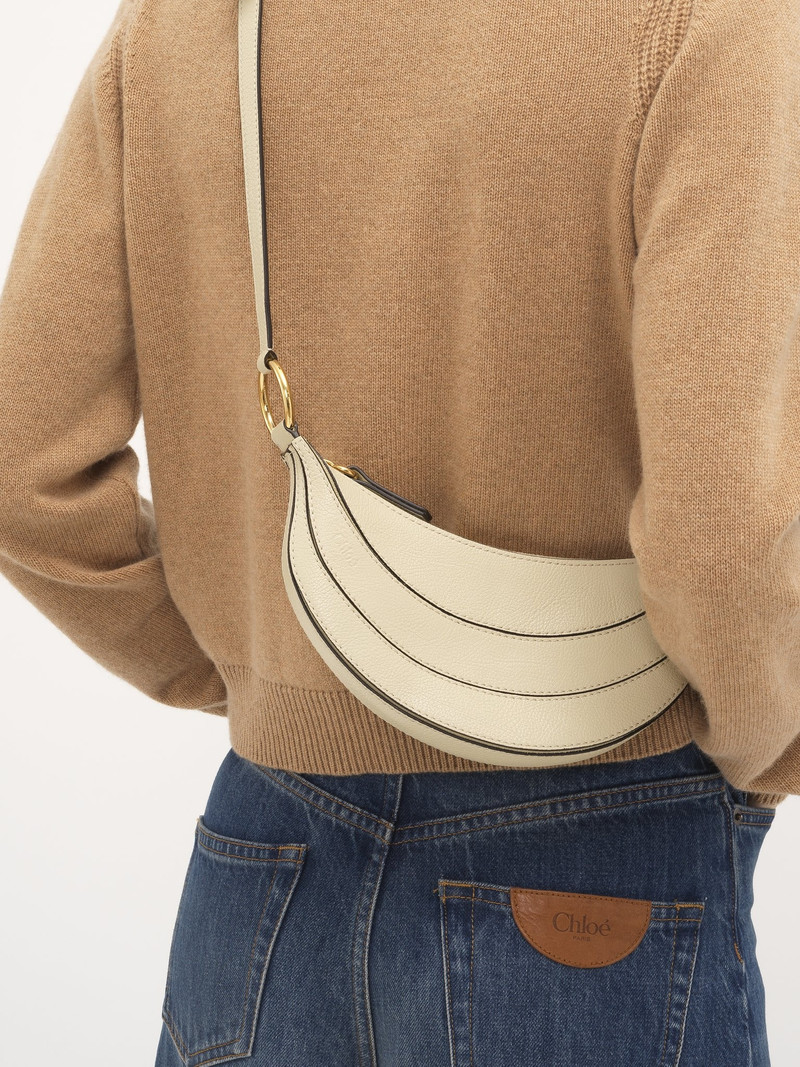 Chloé BANANA CROSS-BODY BAG IN GRAINED LEATHER outlook