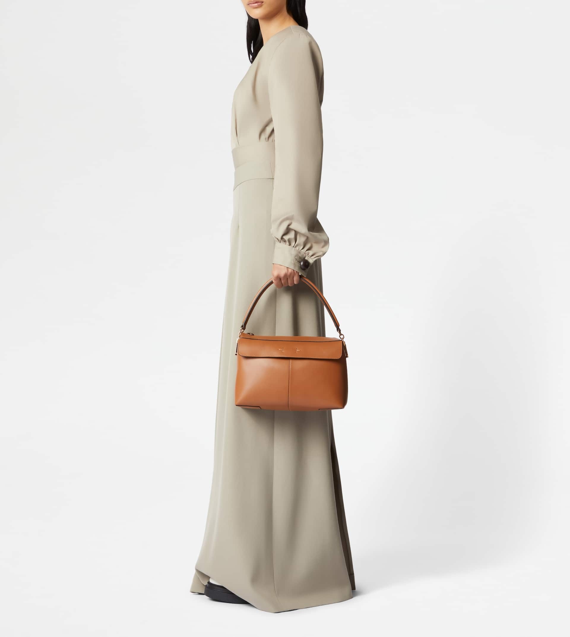 TOD'S T CASE BAULETTO IN LEATHER SMALL - BROWN - 3