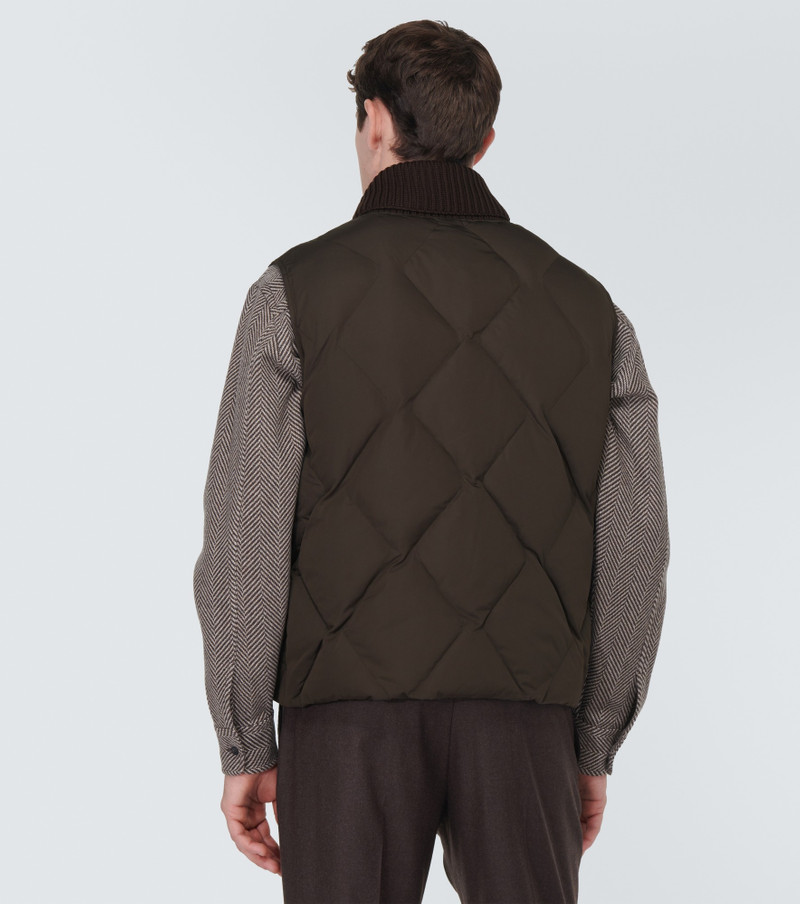 Quilted down vest 4