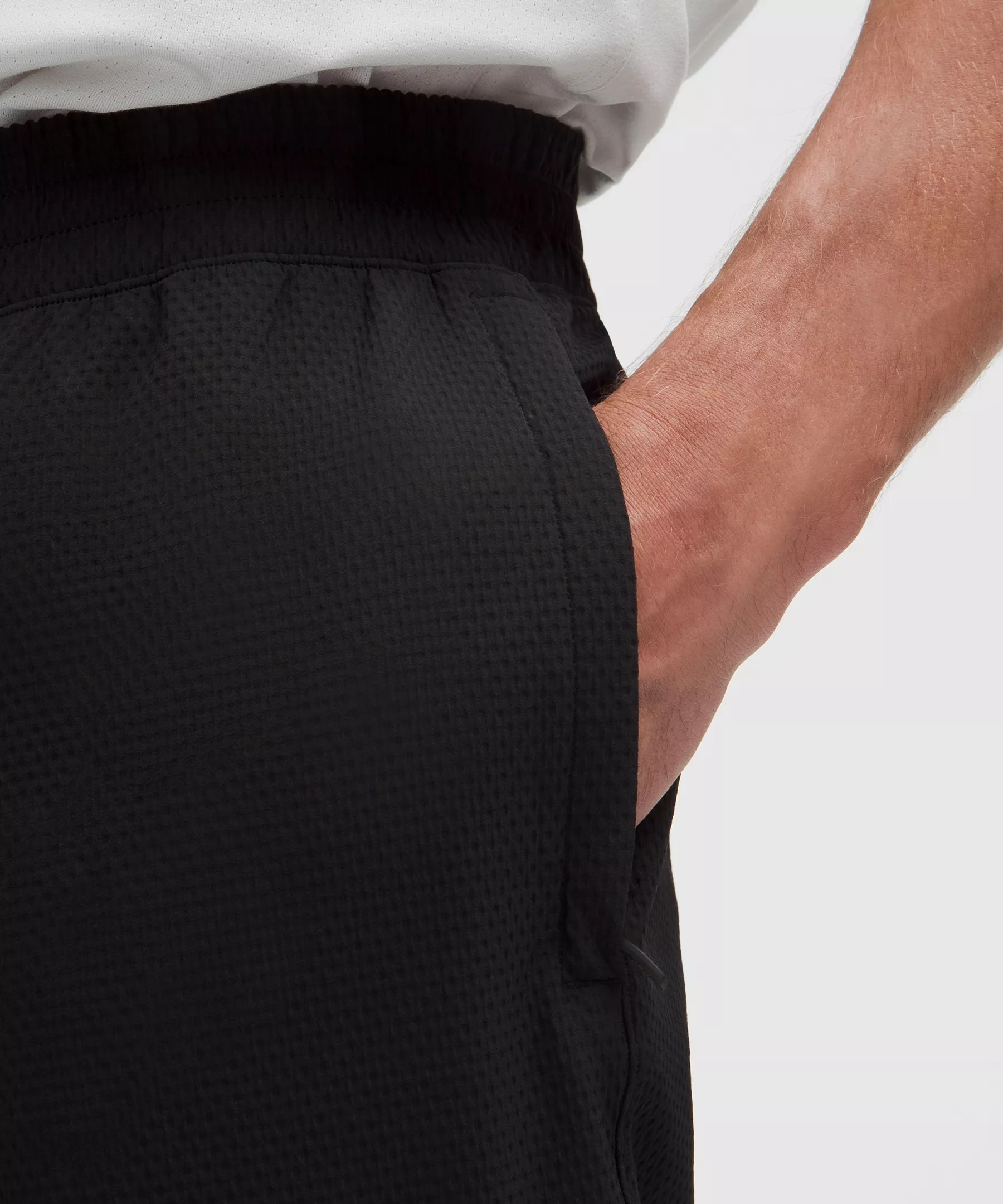 License to Train Textured Jogger *Regular - 5