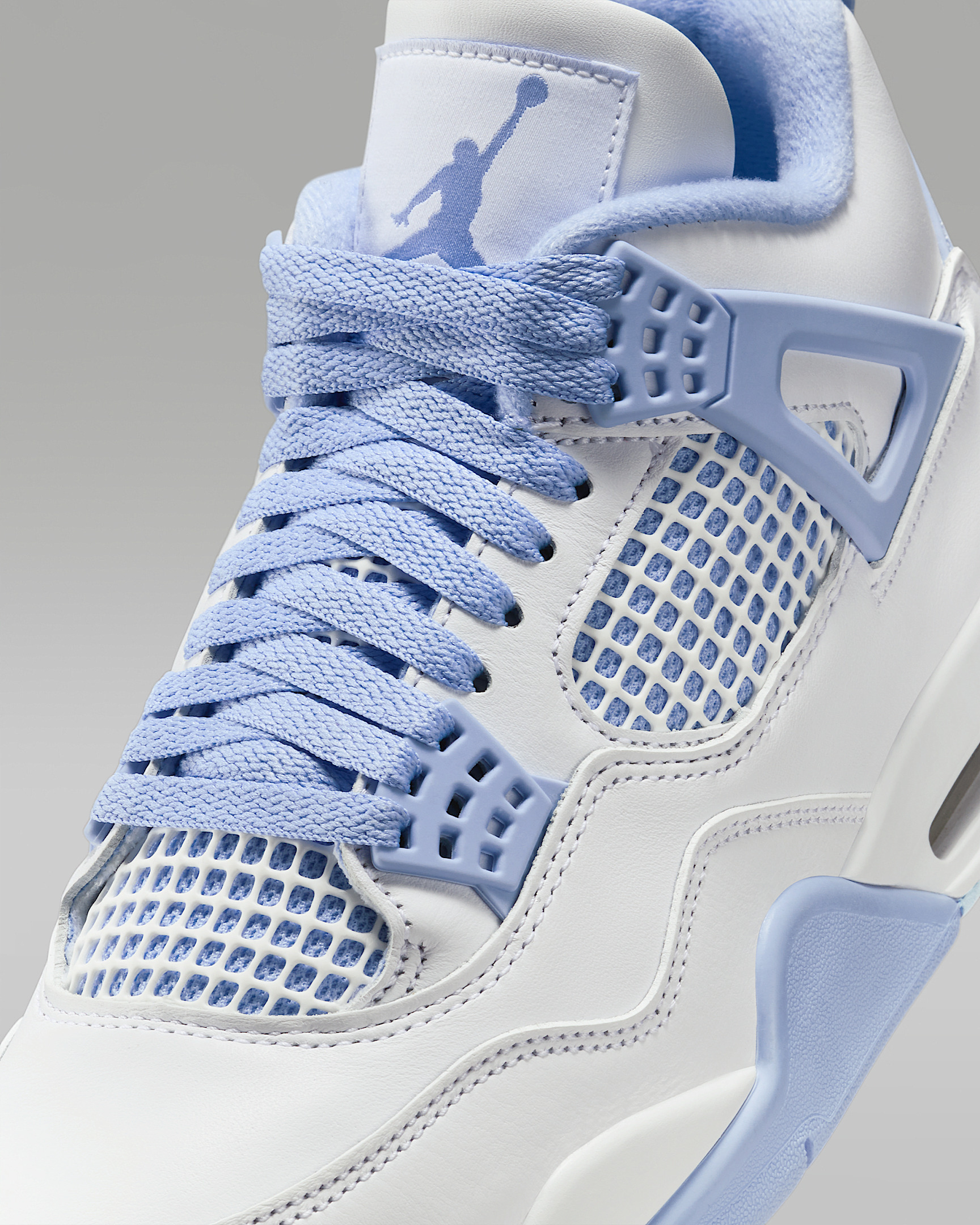 Air Jordan 4 Retro "Aluminum" Women's Shoes - 7