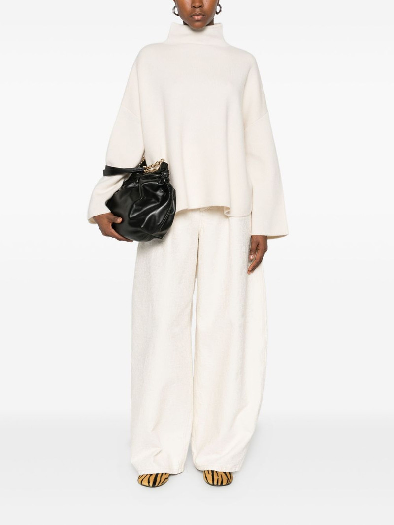 Allude roll-neck sweater outlook