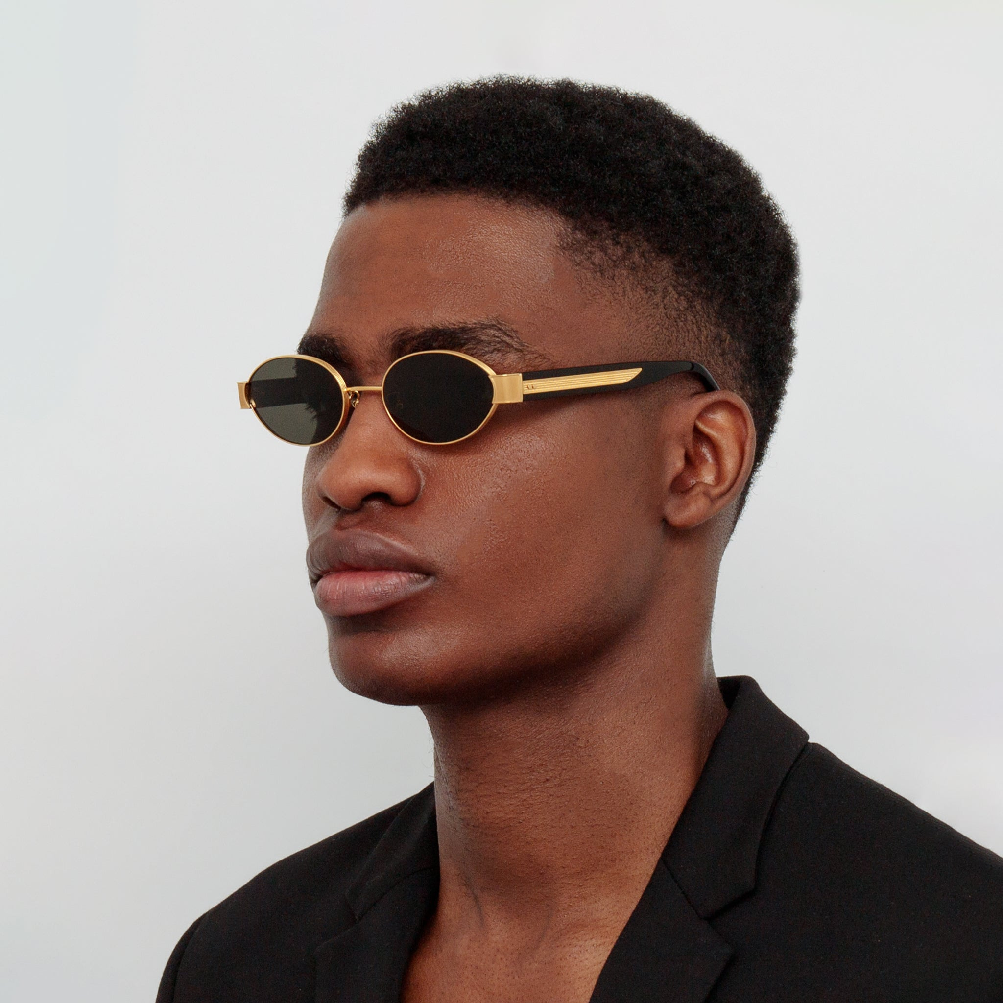 SADIE OVAL SUNGLASSES IN YELLOW GOLD - 4