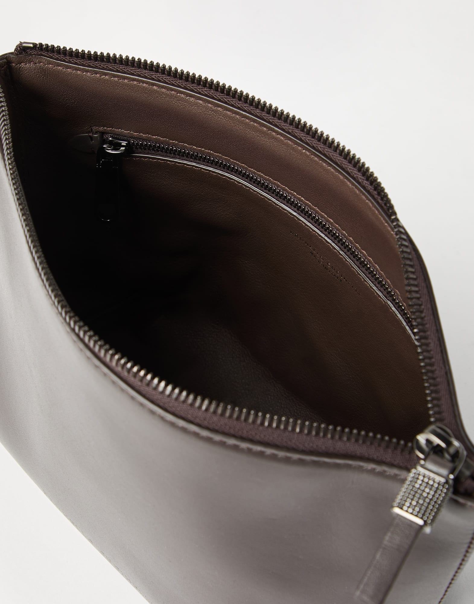 Grained calfskin pouch with monili - 5