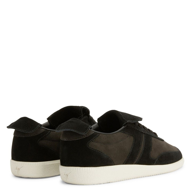 Giuseppe Zanotti Gz League outlook