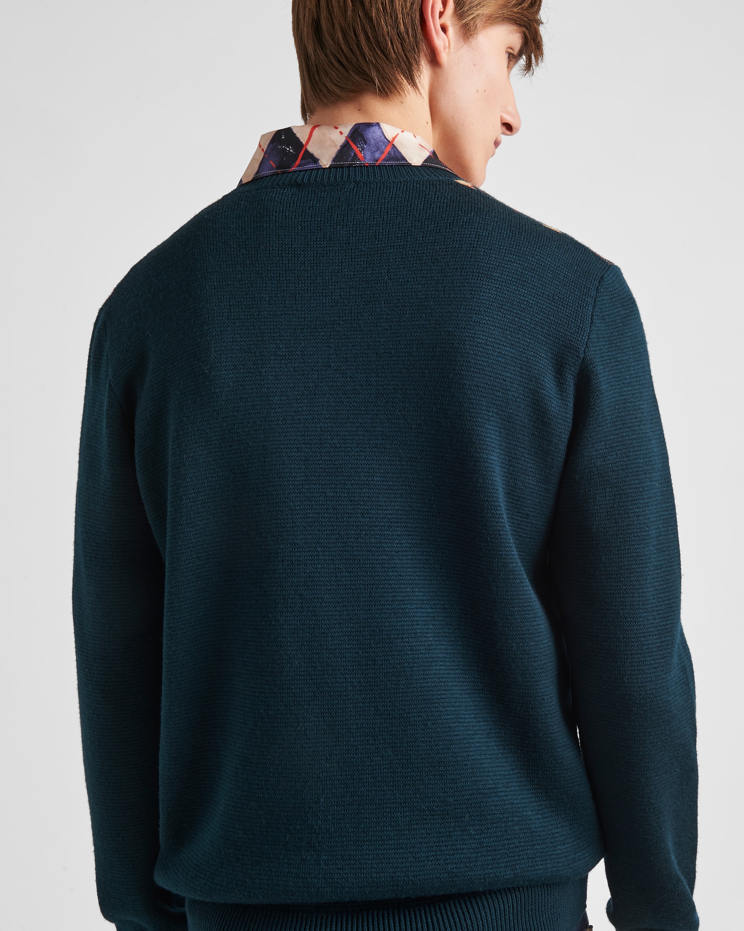 Wool crew-neck sweater with an Argyle pattern - 5