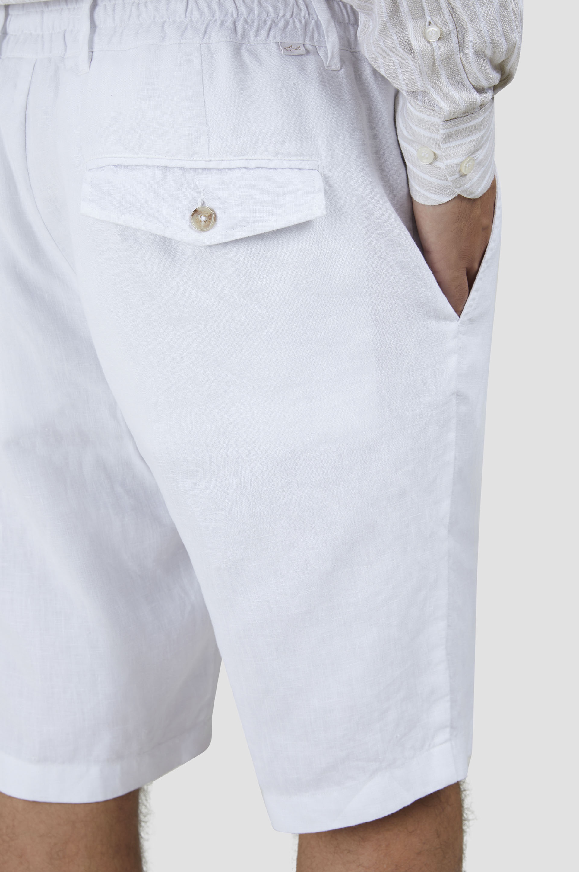 GARMENT-DYED LINEN BERMUDA - 4