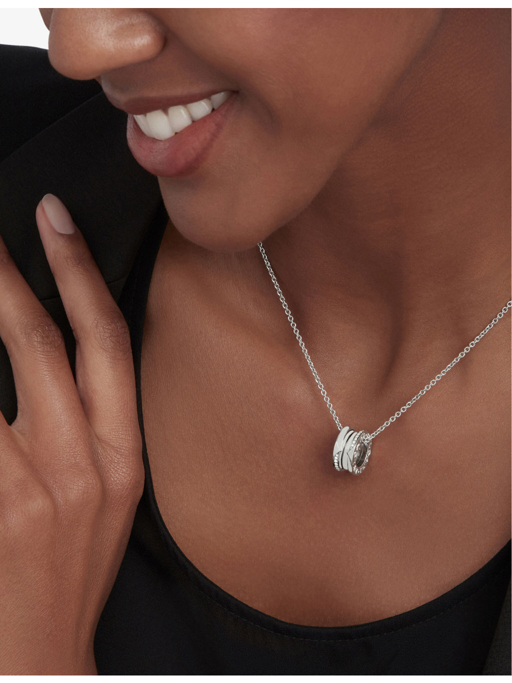 B.zero1 18ct white-gold and 0.14ct brilliant-cut diamond pendant necklace - 4
