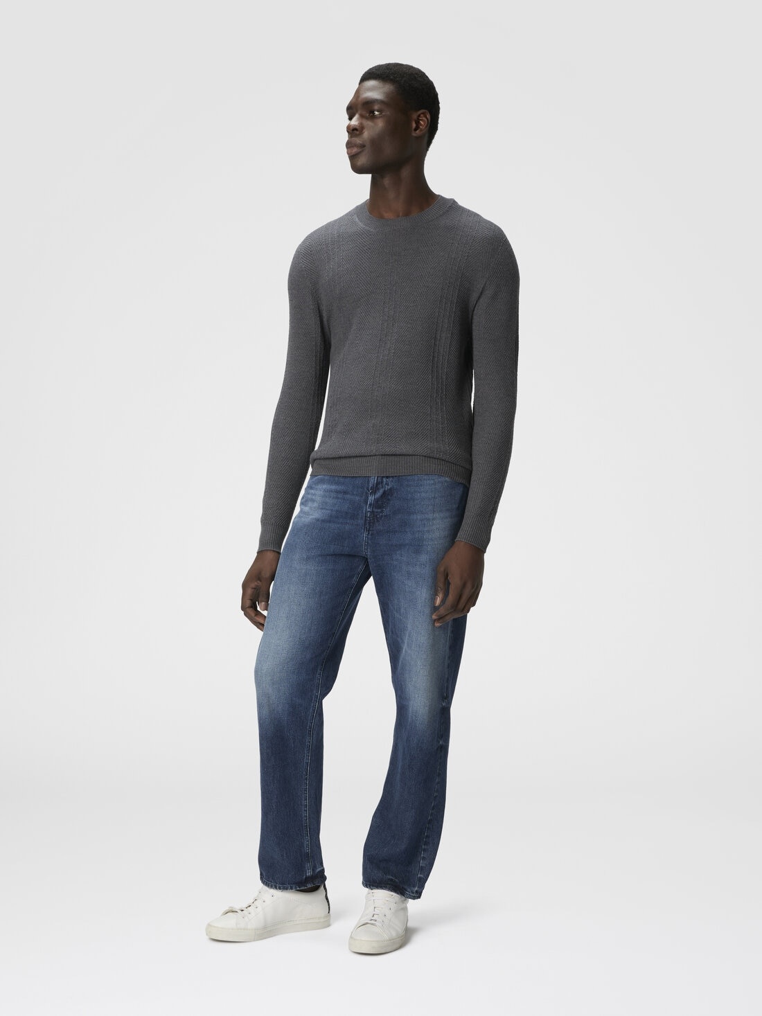 Crew Neck Sweater in Wool with Chevron Pattern - 2