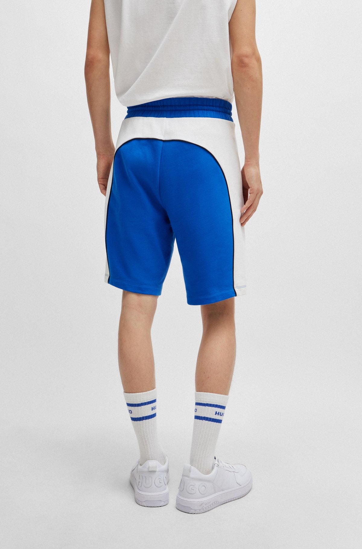 COTTON-TERRY COLOR-BLOCKED SHORTS WITH CONTRAST PANELS - 5