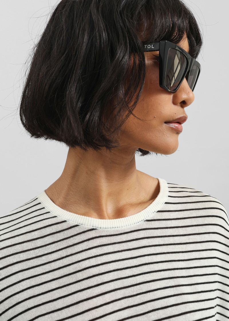 Iven Knit Pullover - White/Black Stripe 4